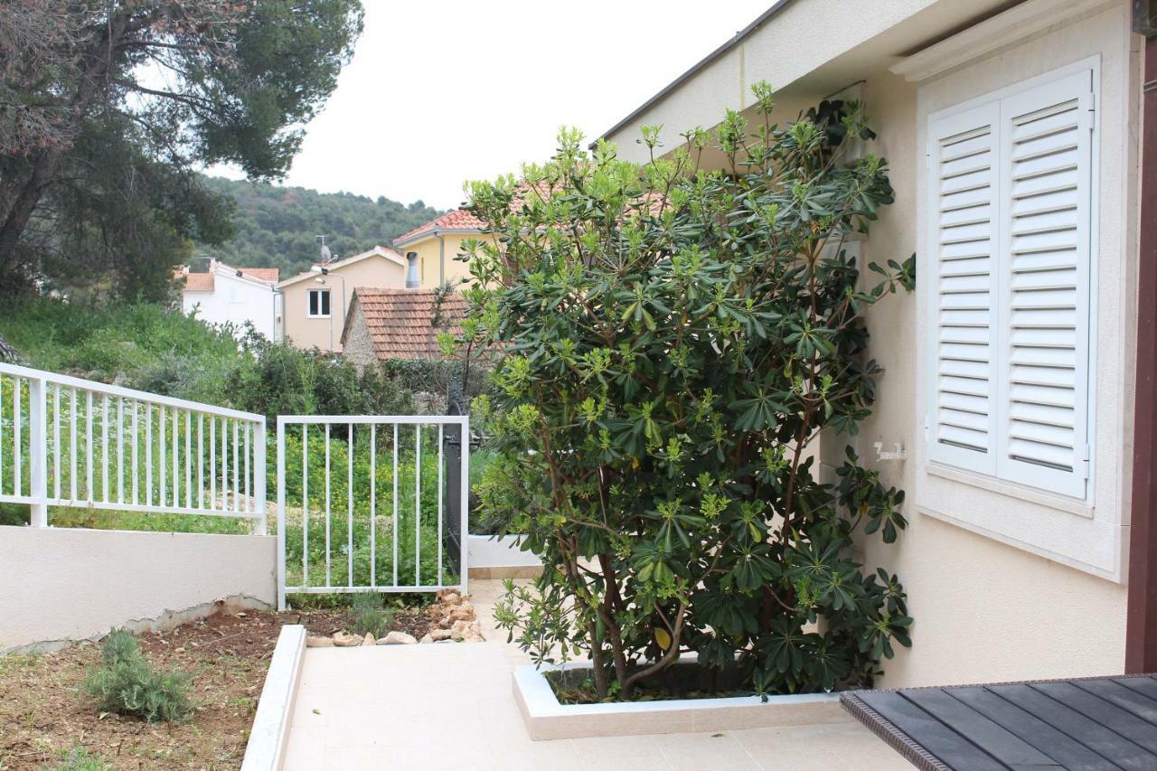 Villa Lizzi Trogir Exterior foto
